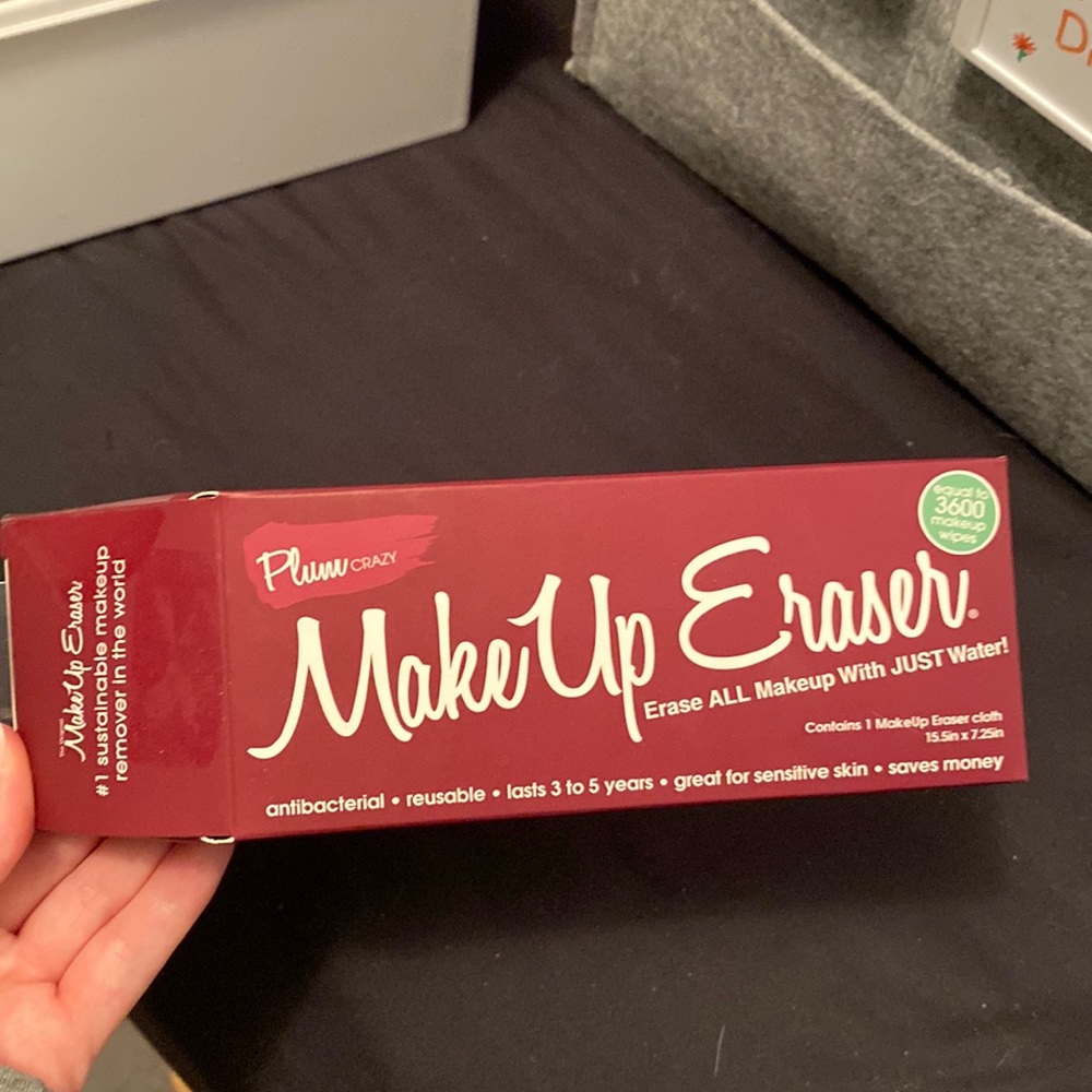 Limited Edition Makeup Eraser - PlumCrazy